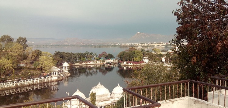 Dudh talai lake Udaipur